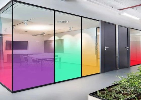 Hoge duurzaamheid en UV-bescherming in op maat gesneden satenglas afschermingen voor uw behoeften